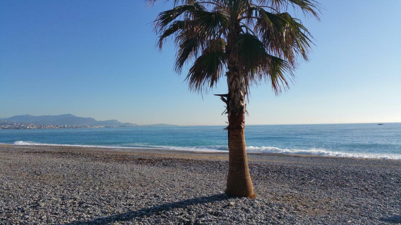 Residence Cap Azur Maison N° 106 Villeneuve-Loubet Exterior photo